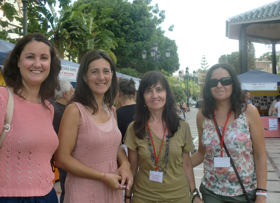 Almudena Gallego y Yolanda Talavera de la Fundación Anna O. con Paqui Calmaestra, Susana Aragüez del Centro de Información a la Mujer de Torremolinos