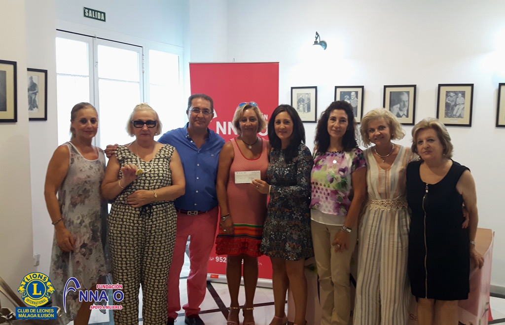 El Club de Leones Málaga Ilusión hace entrega a Fundación Anna O. de la recaudación obtenida en el concierto benéfico del pianista José Zafra
