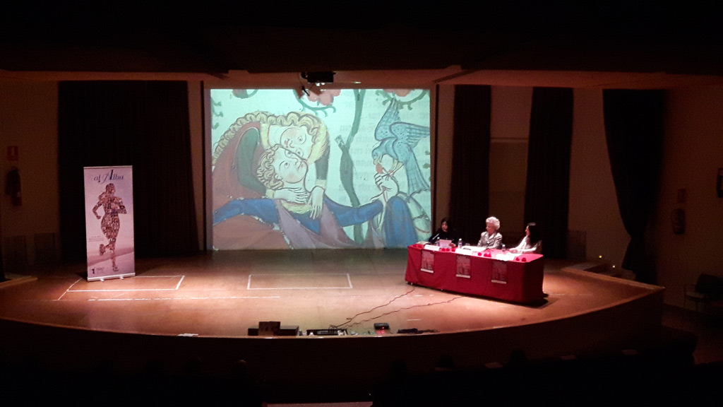 Momento de la conferencia ofrecida sobre “Leonor de Aquitania” en el salón de actos del centro cívico “La Fuensanta” con la asistencia de casi un centenar de mujeres. Momento de la conferencia ofrecida sobre “Leonor de Aquitania” en el salón de actos del centro cívico “La Fuensanta” con la asistencia de casi un centenar de mujeres.